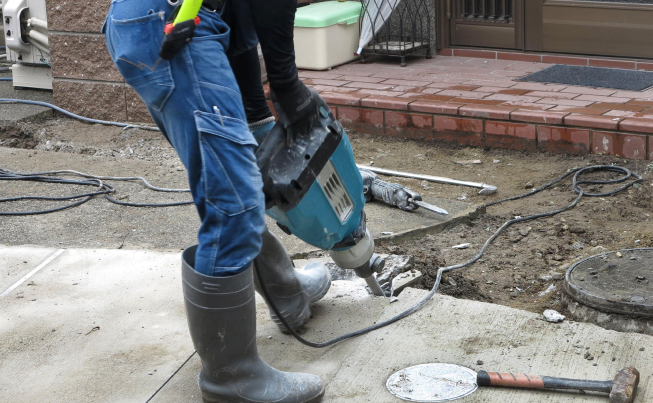 斫り・解体工事